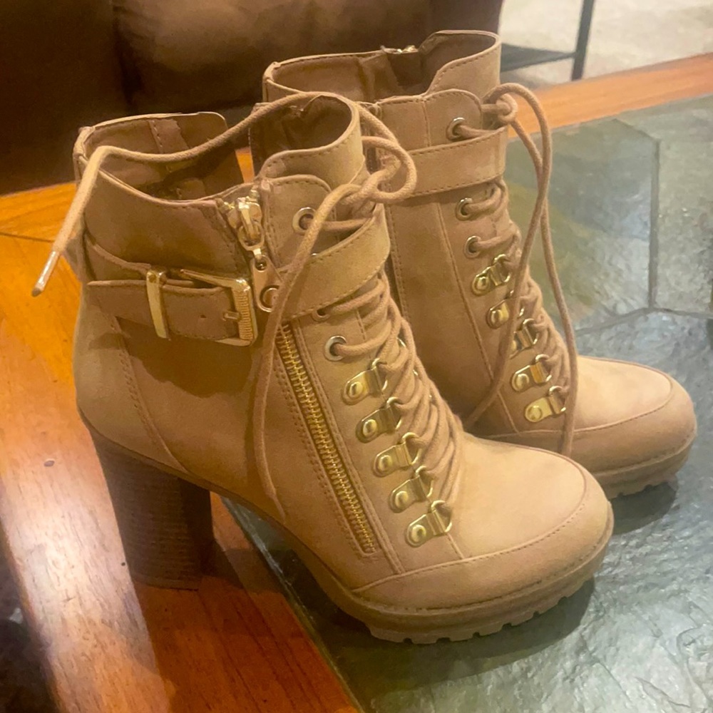 Guess booties
